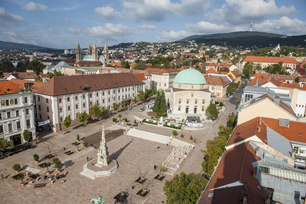 Hetedik Apartman Pécs Exterior foto