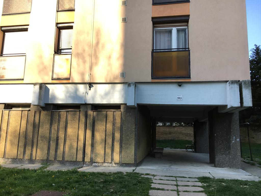 Hetedik Apartman Pécs Exterior foto