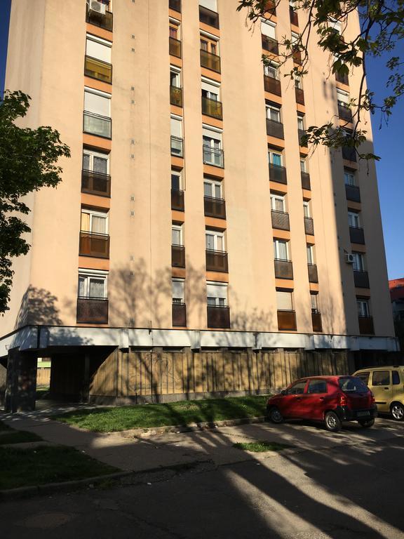 Hetedik Apartman Pécs Exterior foto