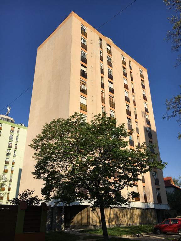 Hetedik Apartman Pécs Exterior foto